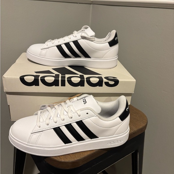Women's Adidas Grand Court 2.0 White Sneakers - Size 7 NWT - Picture 8 of 10